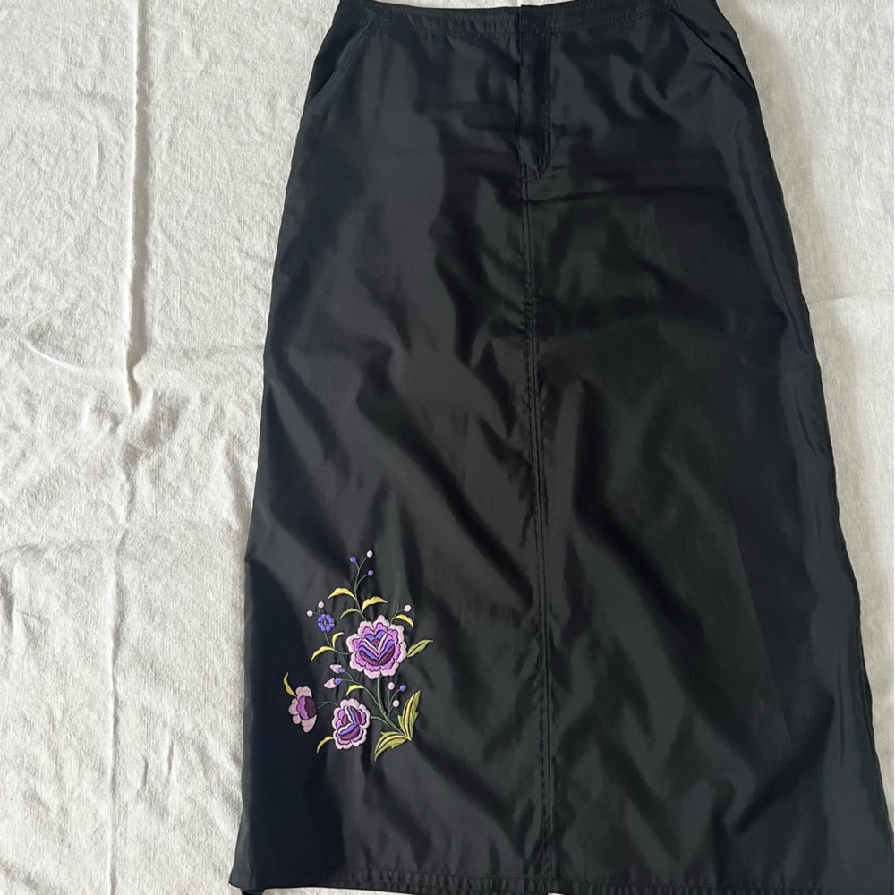 Black Low-Rise Maxi Skirt from Gap